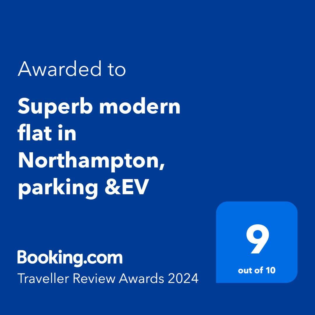 Superb Modern Flat In Northampton, Parking &Ev Lejlighed Eksteriør billede
